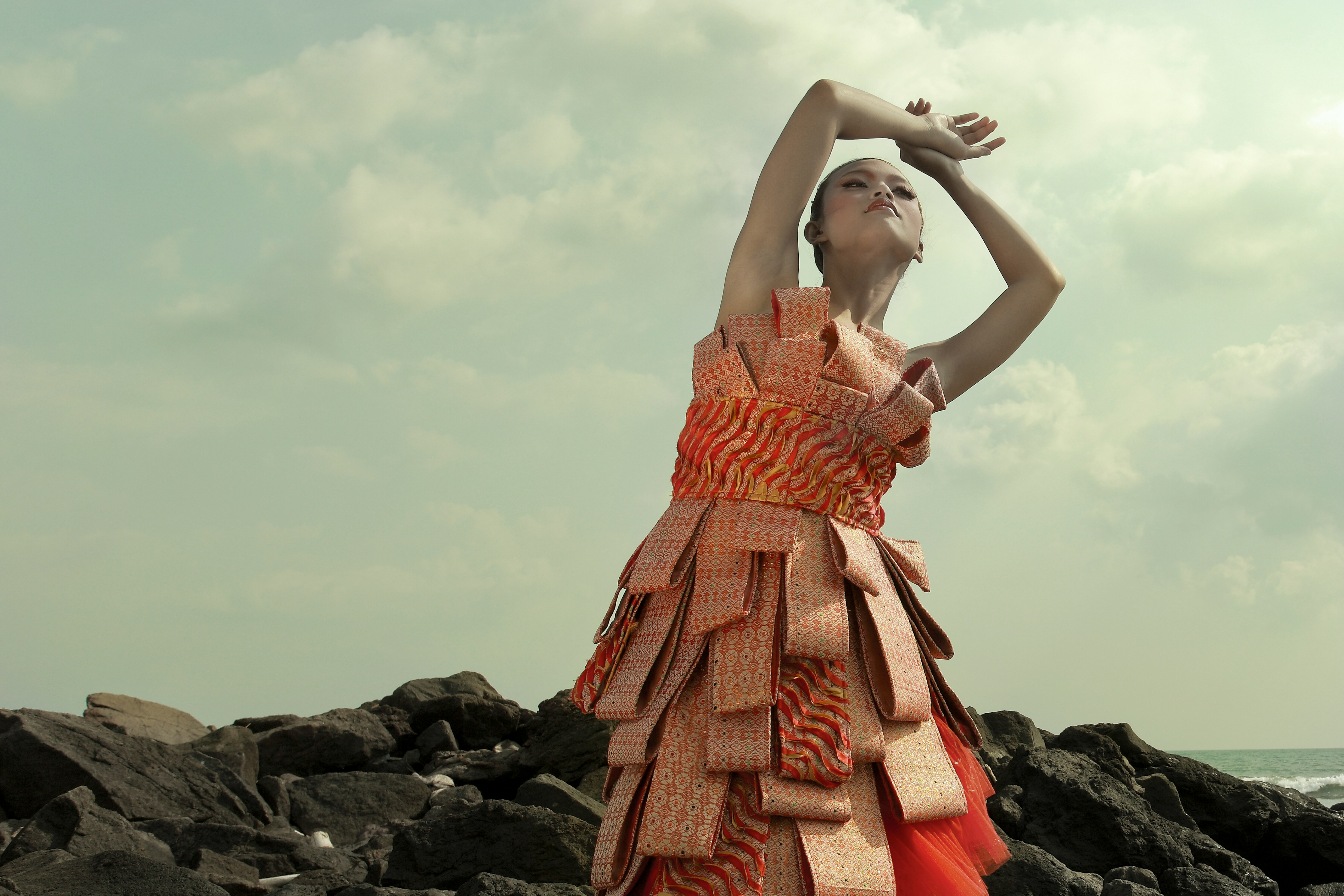 Model Etiquette: Professional Behavior On and Off Set